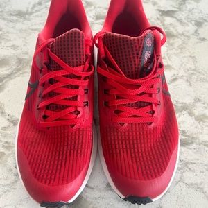 Nike Air Zoom Pegasus - (Big Boy Size 7)